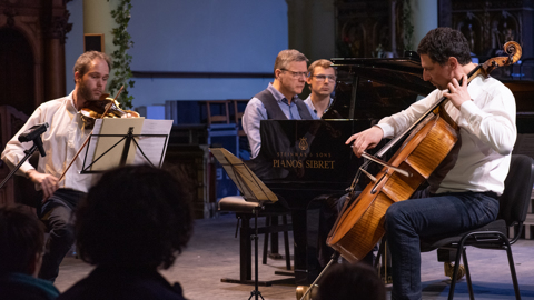 Concert KLAVIATURA & CO